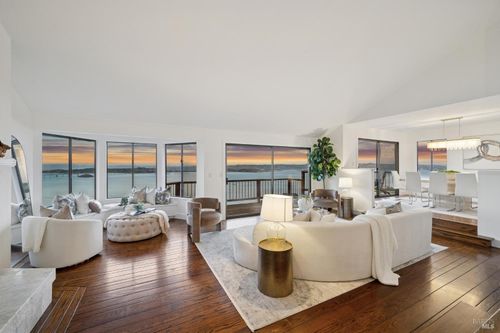 2 Place Moulin, Tiburon, CA, 94920-1650 | Card Image