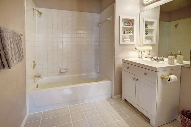 2nd full bathroom | Image 29