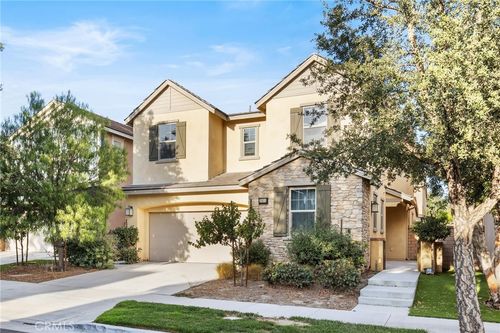 3931 Mondavi Way, Ontario, CA, 91761-3831 | Card Image