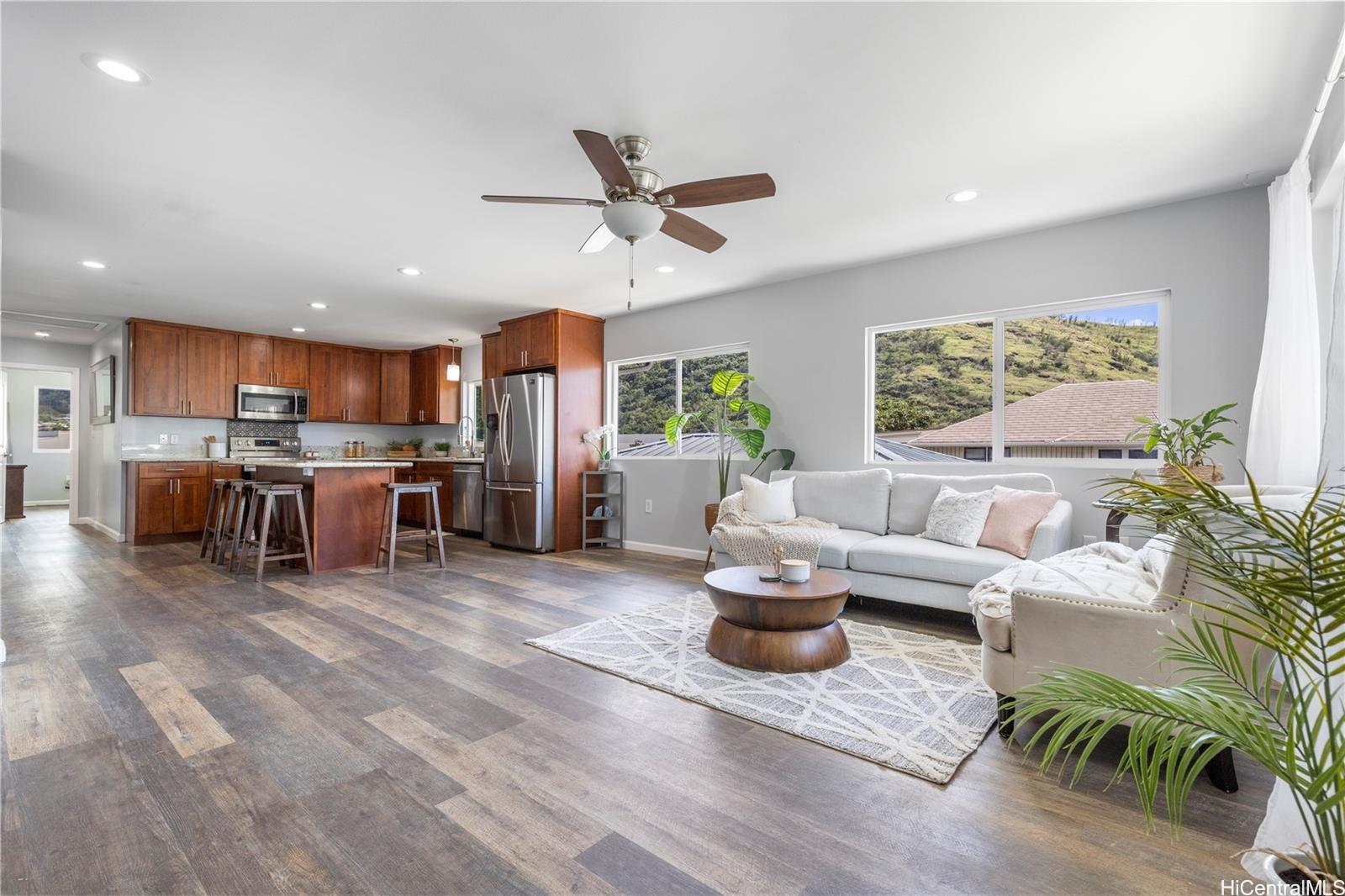 Koaniani Way, Honolulu, HI 96822