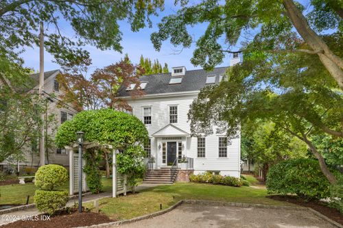 9 W End Avenue, Old Greenwich, CT, 06870 | Card Image