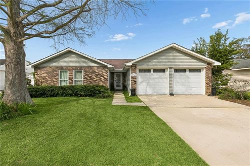 3741 Ashton Dr, Destrehan, LA, 70047-5057 | Card Image