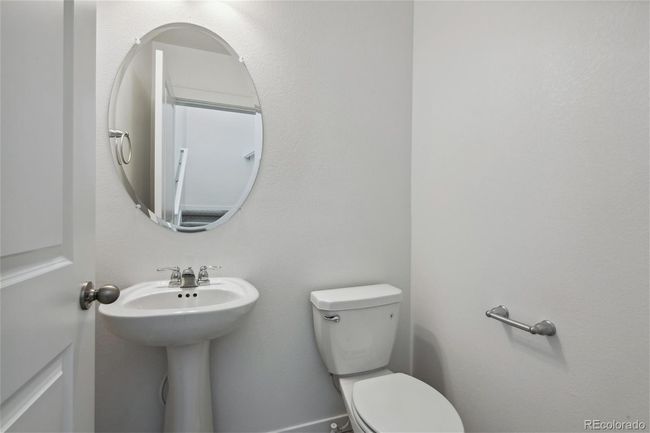 681 N Tempe St, House other with 3 bedrooms, 3 bathrooms and 2 parking in Aurora CO | Image 9