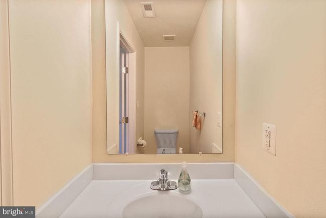 16 Karendale Ct, Townhouse with 3 bedrooms, 3 bathrooms and null parking in Windsor Mill MD | Image 27