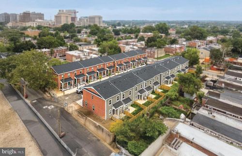 851 Bennett St, WILMINGTON, DE, 19801-4349 | Card Image