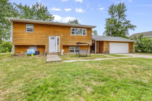 105 6th St, Christine, ND, 58015-1505 | Card Image
