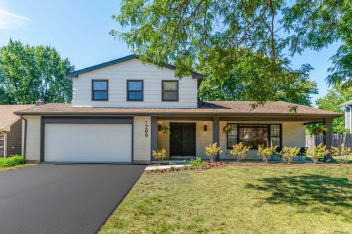 1209 Garfield Ave, Libertyville, IL, 60048-3613 | Card Image