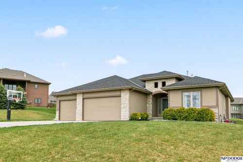 2605 N Hws Cleveland Blvd, Omaha, NE, 68116-2602 | Card Image