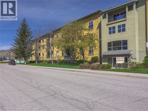 103-277 Yorkton Ave, Penticton, BC, V2A3V4 | Card Image