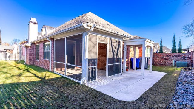3727 W Quantico Pl, House other with 3 bedrooms, 2 bathrooms and null parking in Broken Arrow OK | Image 6