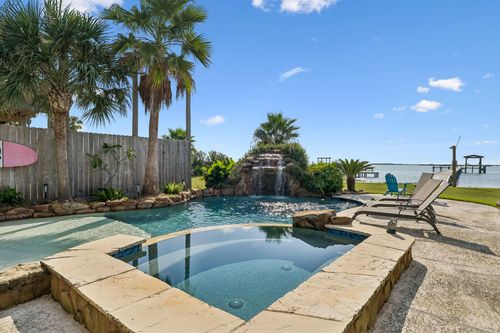 1623 Dick Bay Dr, San Leon, TX, 77539-4789 | Card Image