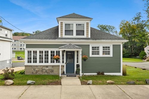 179 Greeley St, Providence, RI, 02904-1266 | Card Image