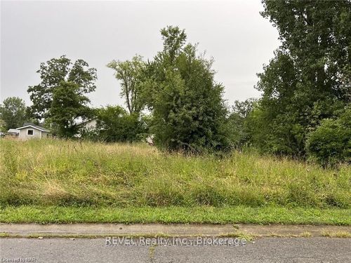 V/L Longtent Ave, Fort Erie, ON, L2A | Card Image