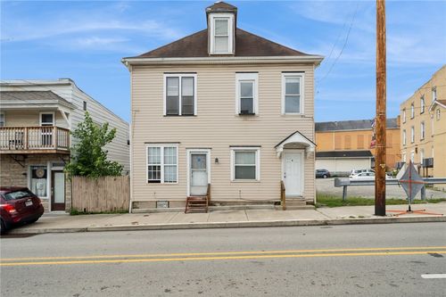 209 Depot St, Youngwood, PA, 15697-1666 | Card Image