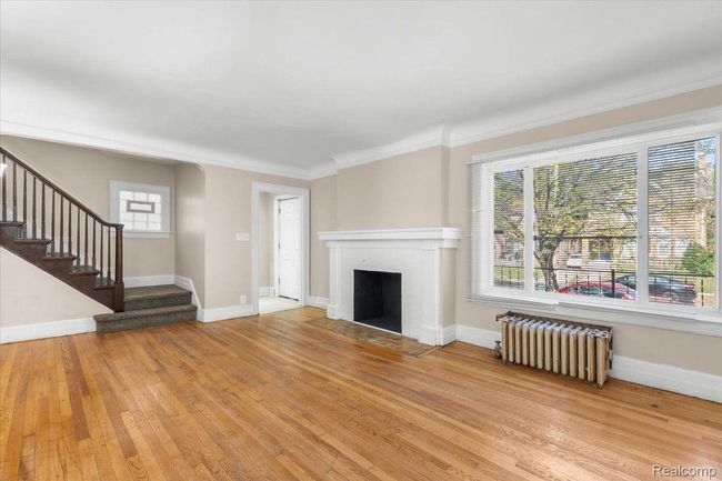 3225 Leslie St, House other with 3 bedrooms, 2 bathrooms and null parking in Detroit MI | Image 4