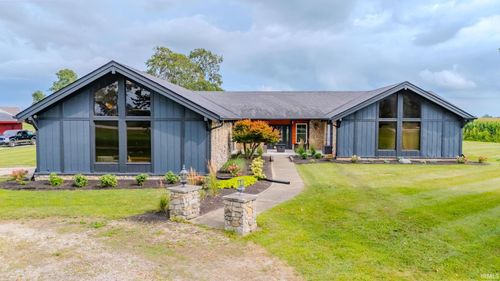 10035 S Strawtown Pike, Fairmount, IN, 46928-9732 | Card Image