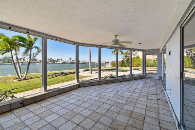 568 Johns Pass Ave, House other with 4 bedrooms, 3 bathrooms and null parking in MADEIRA BEACH FL | Image 22