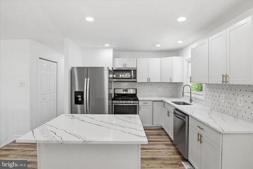 818 Copley Ave, WALDORF, MD, 20602-2801 | Card Image