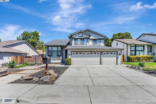 2819 Larkspur Dr, Antioch, CA, 94531-6714 | Card Image