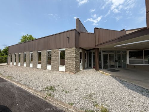 1-4536 Portage Rd, Niagara Falls, ON, L2E6A8 | Card Image