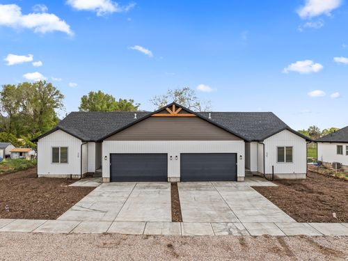 325 400, Fillmore, UT, 84631-4016 | Card Image