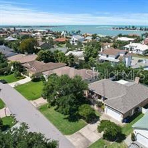 626 7th Ave N, TIERRA VERDE, FL, 33715-2003 | Card Image