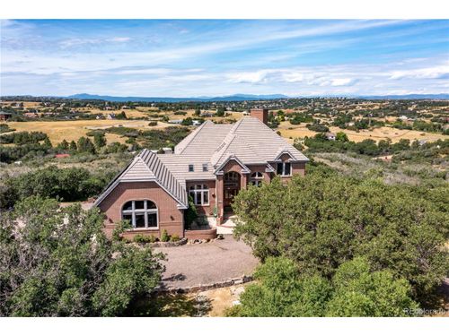8437 Oak Ct, Castle Pines, CO, 80108-9255 | Card Image