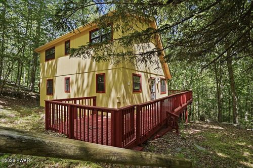 5926 Decker Rd, Bushkill, PA, 18324-7936 | Card Image