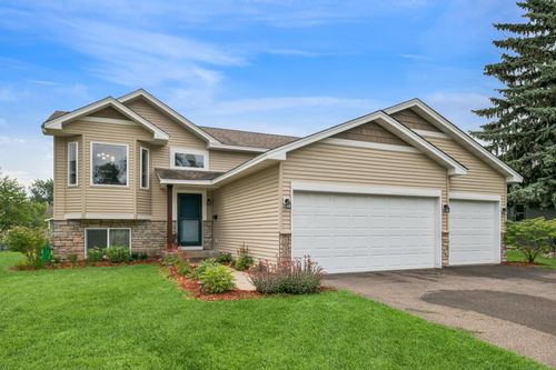 1038 Madison St, Anoka, MN, 55303-2657 | Card Image