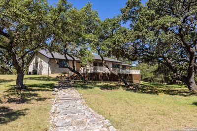 28337 Leslie Pfeiffer, House other with 3 bedrooms, 2 bathrooms and null parking in Fair Oaks Ranch TX | Image 1