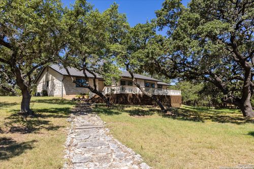 28337 Leslie Pfeiffer, Fair Oaks Ranch, TX, 78015 | Card Image