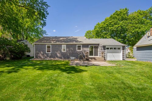 123 Thayer Ave, Mankato, MN, 56001-4652 | Card Image