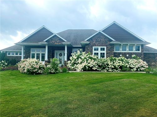 1747 Drinkman Ln, Eau Claire, WI, 54701 | Card Image