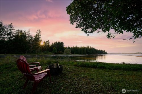 15449 Virginia Point Rd Ne, Poulsbo, WA, 98370-8008 | Card Image
