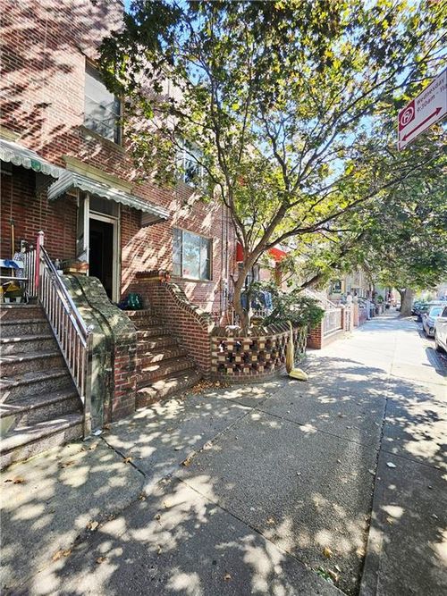 1041 66th St, Brooklyn, NY, 11219-5906 | Card Image