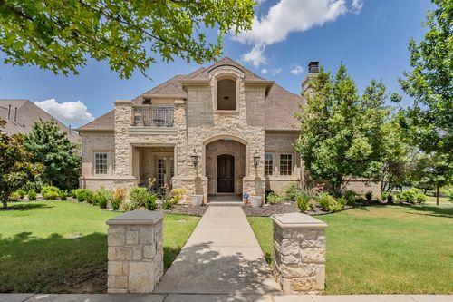 100 Hawks Ridge Trl, Colleyville, TX, 76034-8212 | Card Image