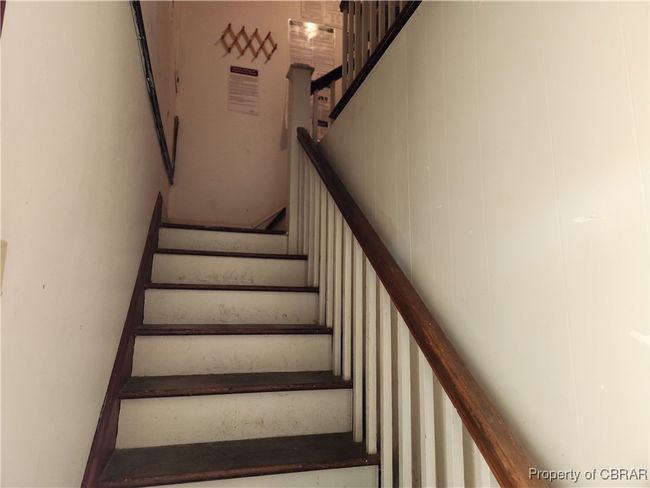 Additional rentable space upstairs. Staircase leading to second floor with separate entrance from outside. | Image 24