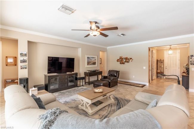 View of tiled bedroom | Image 21