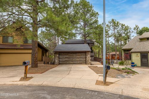 3366 E Ascona Way, Flagstaff, AZ, 86004-2202 | Card Image