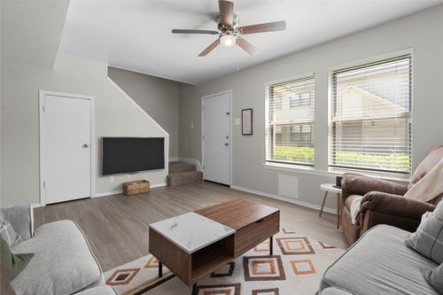 apt-5-1905 W Morton St, Denison, TX, 75020-1648 | Card Image