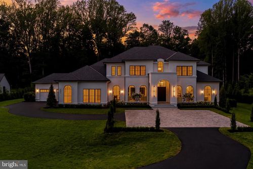 792 Falls Farm Ct, GREAT FALLS, VA, 22066-2740 | Card Image