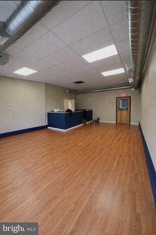 201 Mill St, BRISTOL, PA, 19007-4836 | Card Image