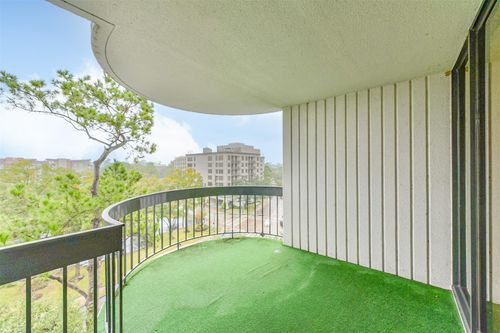 unit-706-5001 Woodway Dr, Houston, TX, 77056-1718 | Card Image