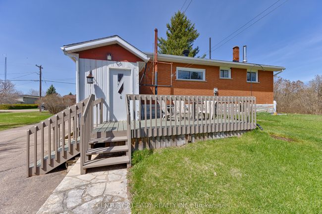 285 Foymount Rd, House other with 2 bedrooms, 1 bathrooms and 4 parking in Eganville ON | Image 26