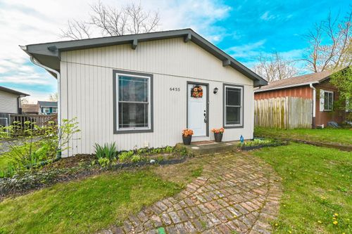 6455 127th St, Pleasant Prairie, WI, 53158-3657 | Card Image