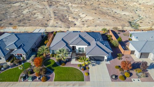 1651 Wolf Hole Dr, St George, UT, 84790-1810 | Card Image
