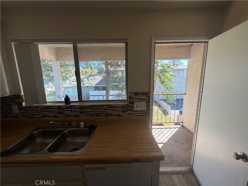 Residential Lease in Redlands 5