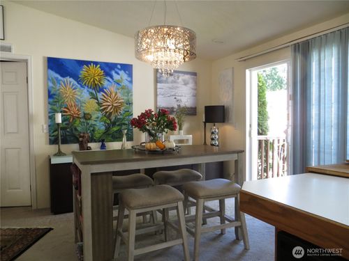 23800 Se Tiger Mountain Rd, Issaquah, WA, 98027-6701 | Card Image