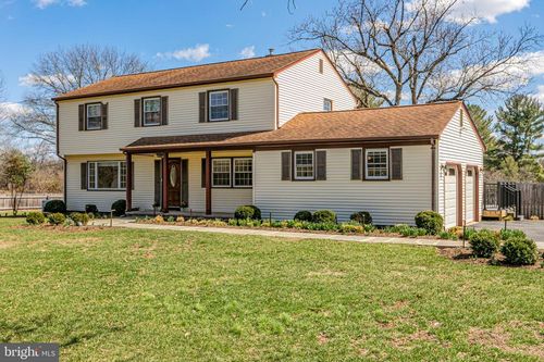 7 Green Ave, BELLE MEAD, NJ, 08502-5004 | Card Image
