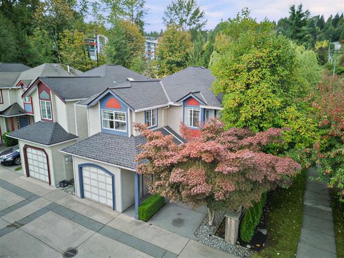 4-2123 Clarke St, Port Moody, BC, V3H1Y5 | Card Image